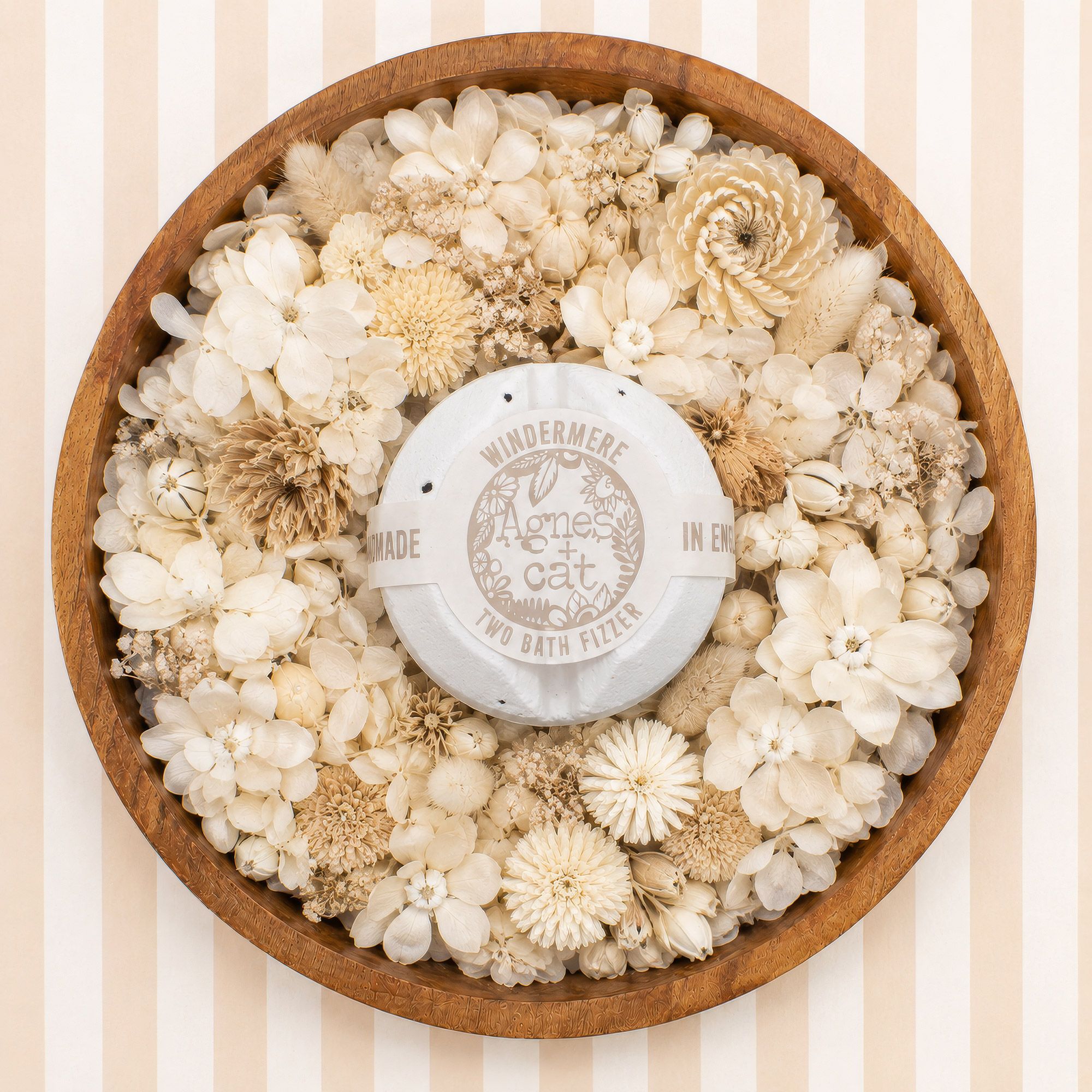 Conjunto regalo de bombas de baño efervescentes con fragancia distintiva de Agnes + Cat - Imagen 7