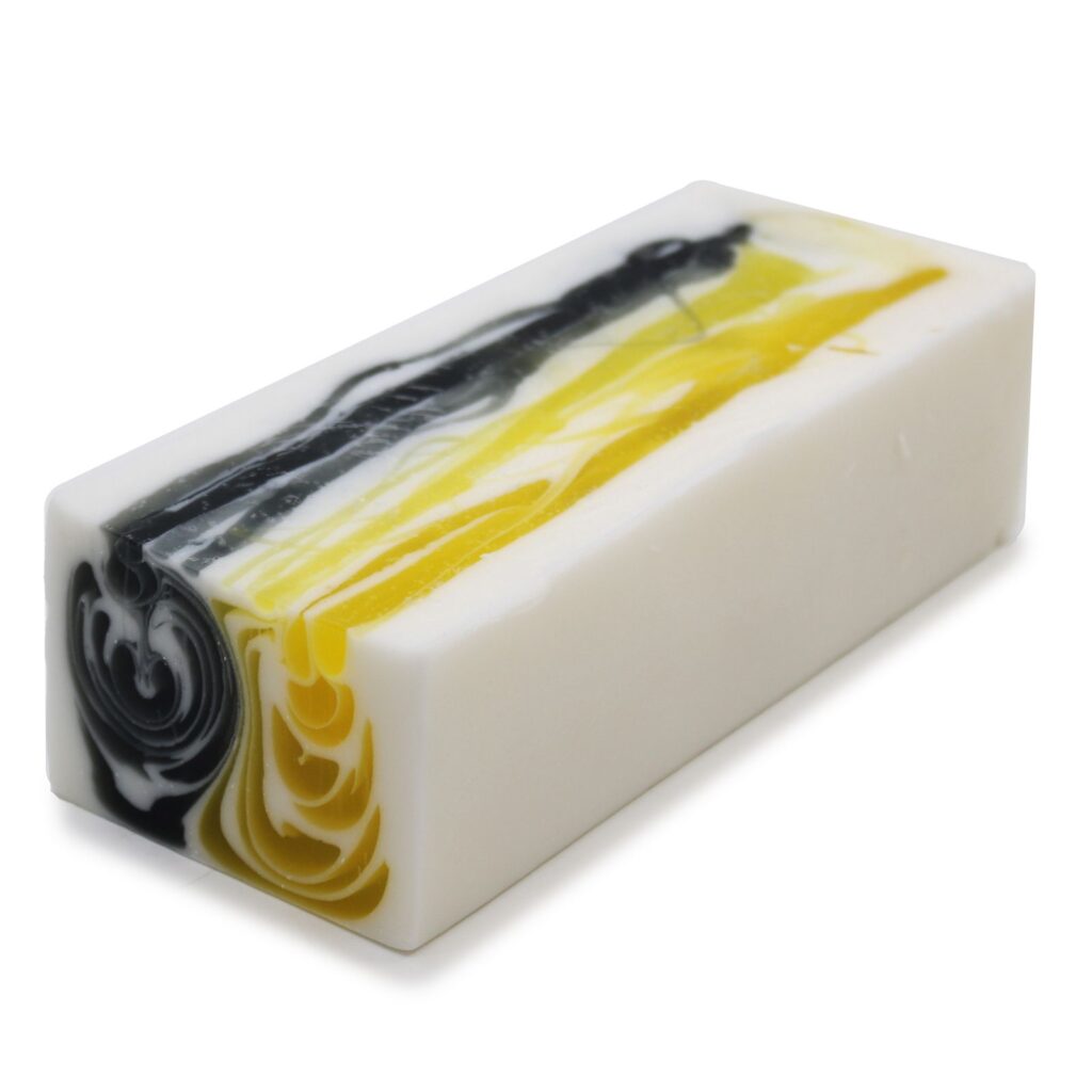 Jabon artesanal 1,2kg – Día y Noche – Amarillo y Negro