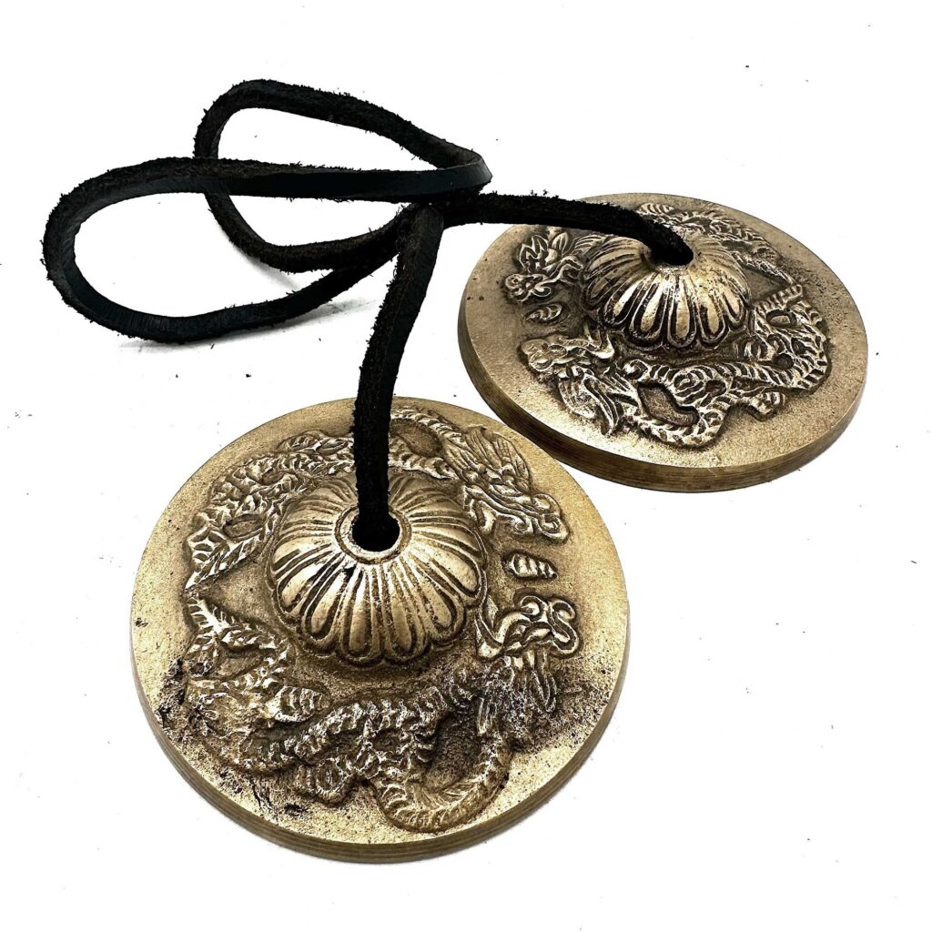 Tingsha tibetano – Dragón – aproximadamente 7,4 cm