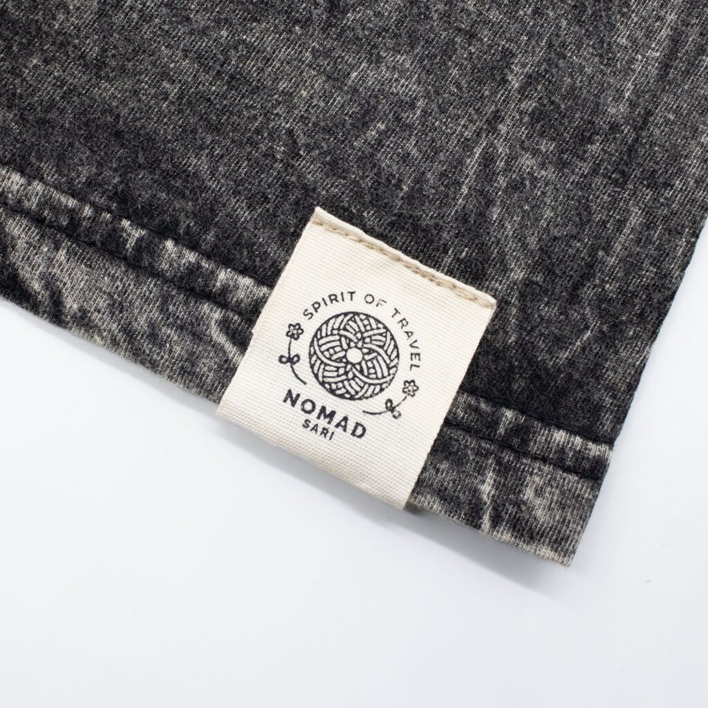 Nomad Sari Camiseta de algodón lavado a piedra - Rebel - Carbón - Pequeño