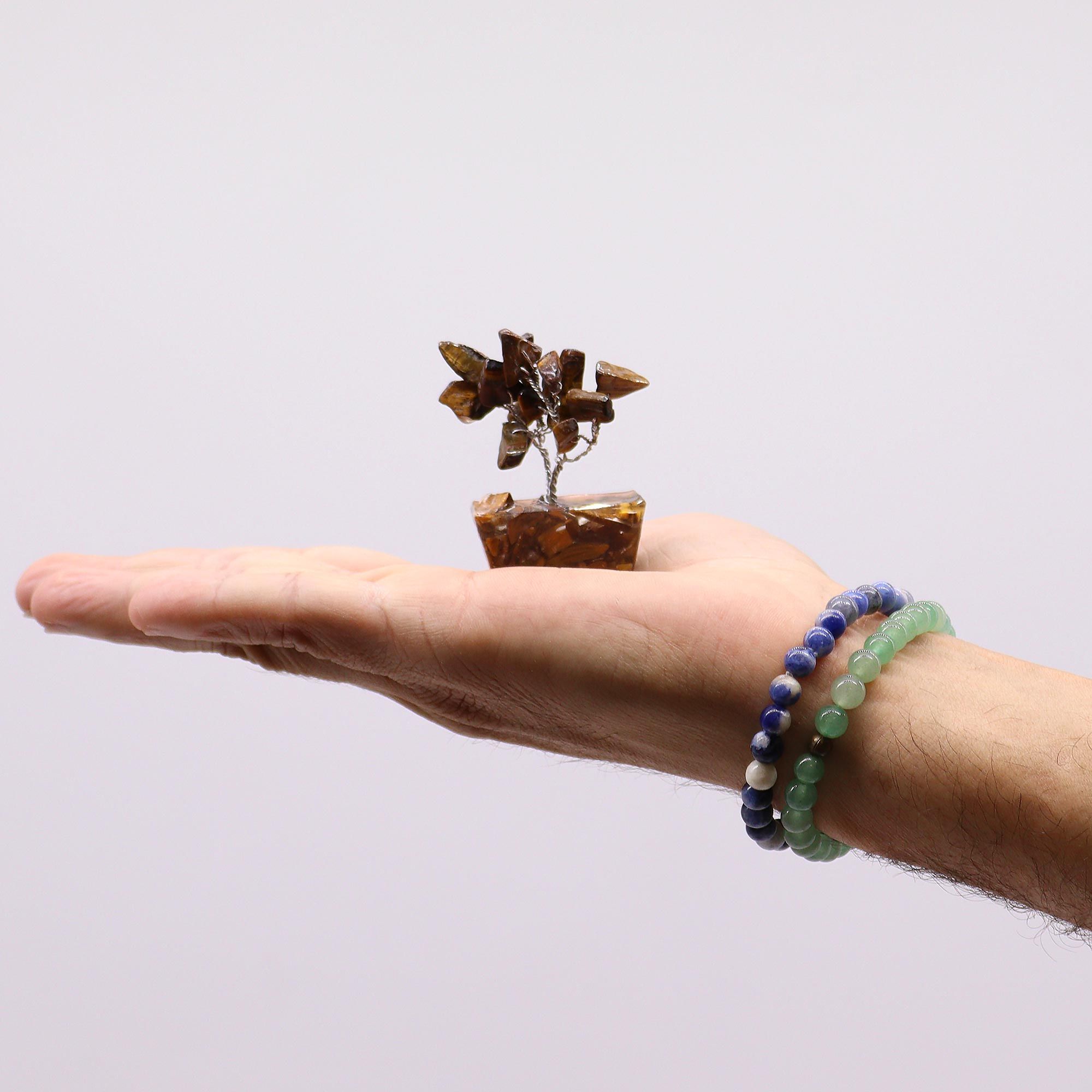 Mini árbol de piedras preciosas sobre base de orgonita - Ojo de tigre (15 piedras) - Imagen 5