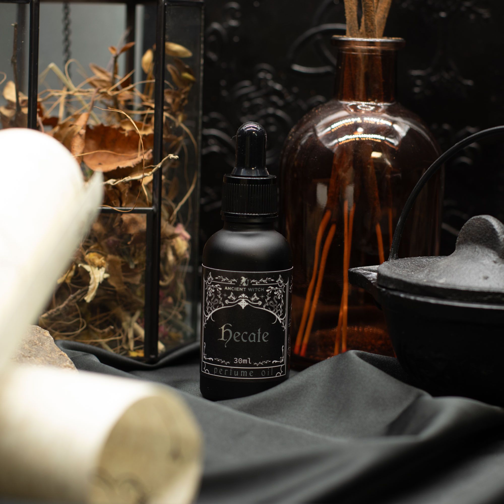 Aceite de bruja - Hécate - Imagen 9