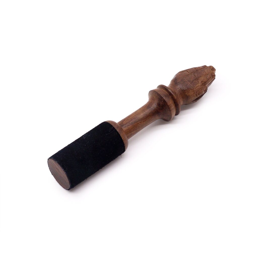 Palo de Madera – 14cm – Talla Namaste
