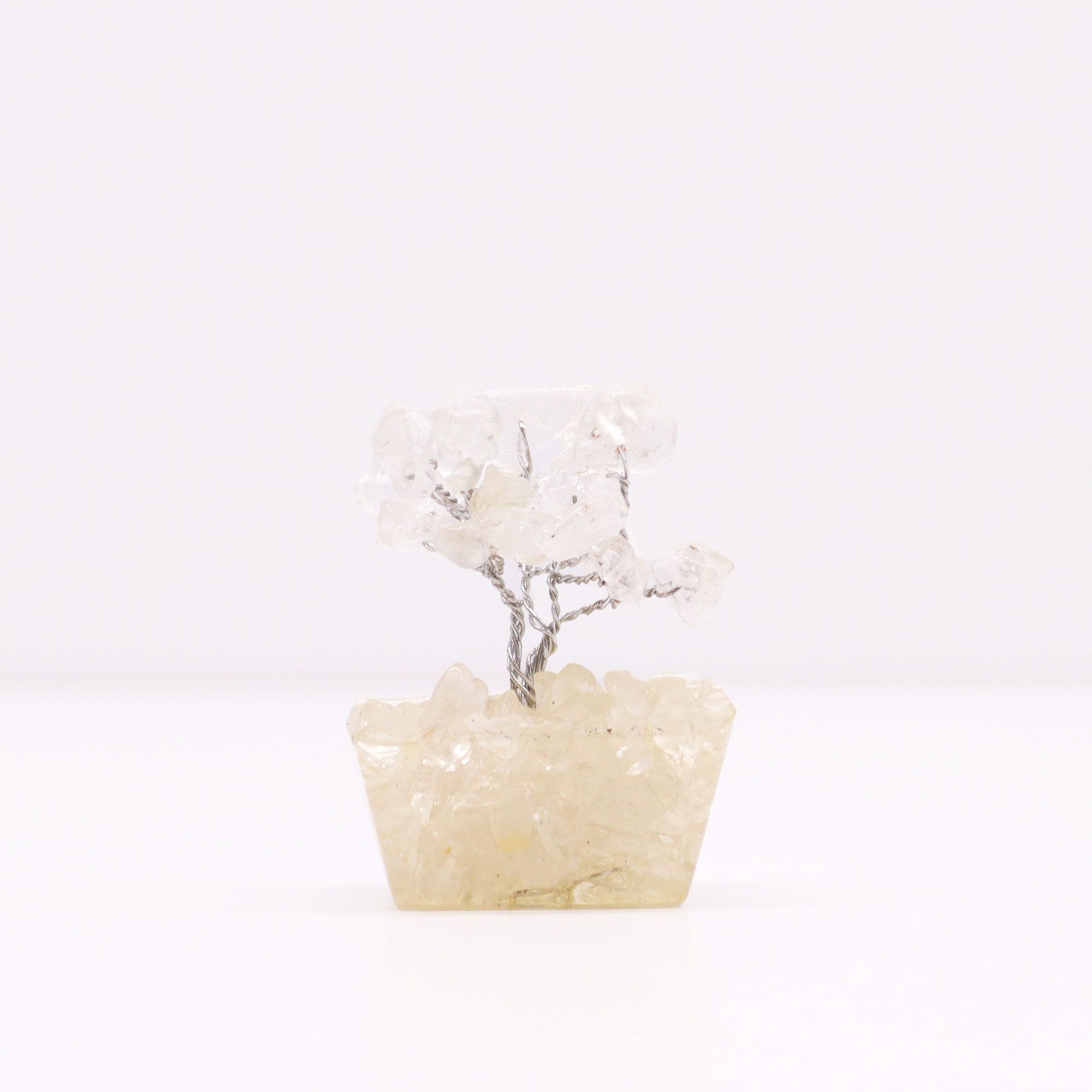 Mini árbol de piedras preciosas sobre base de orgonita – Cuarzo de roca (15 piedras)