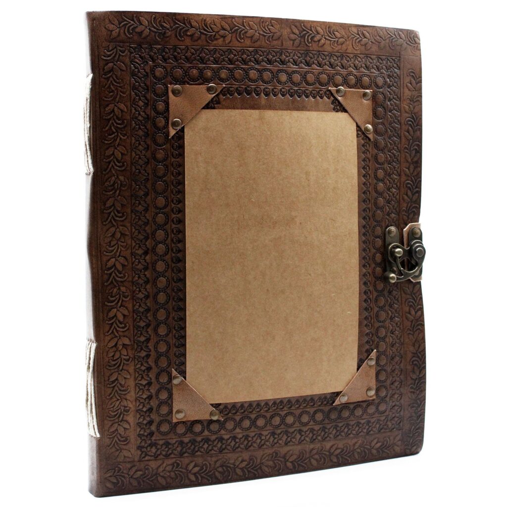 Libro grande de visitas personalizable en cuero