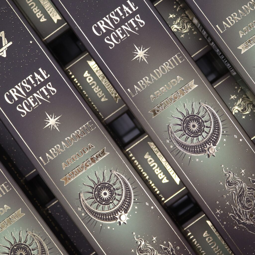 Cristal de Labradorita Aromas de Purificación Incienso – Ruda