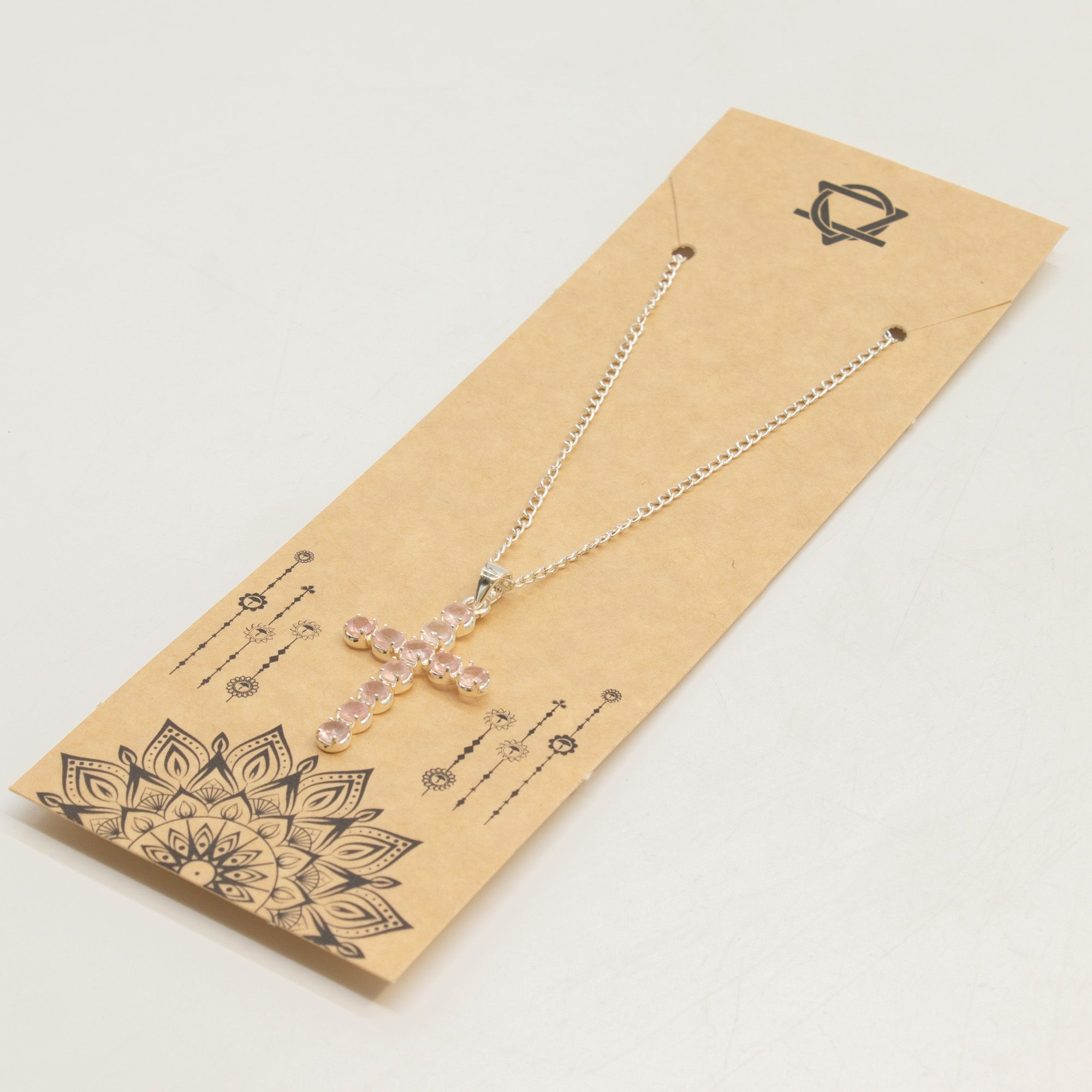 Colgante devocional de la India - Chapado en plata (cadena de 45 cm) - Crucifijo de cuarzo rosa - Imagen 4