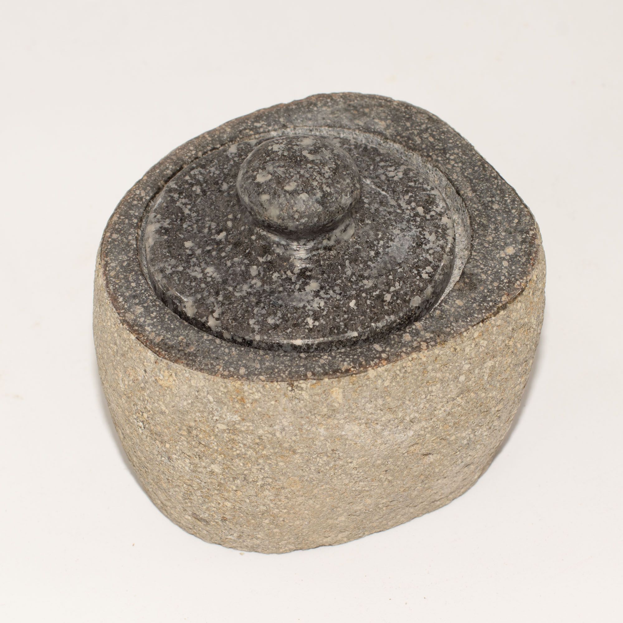 Maceta de piedra de río natural para enraizamiento - Pequeña (aprox 9x7cm) - Imagen 2
