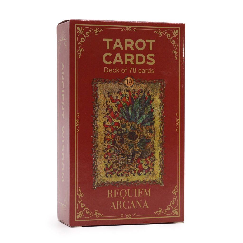Cartas de Tarot con Libro Guía – Requiem Arcana