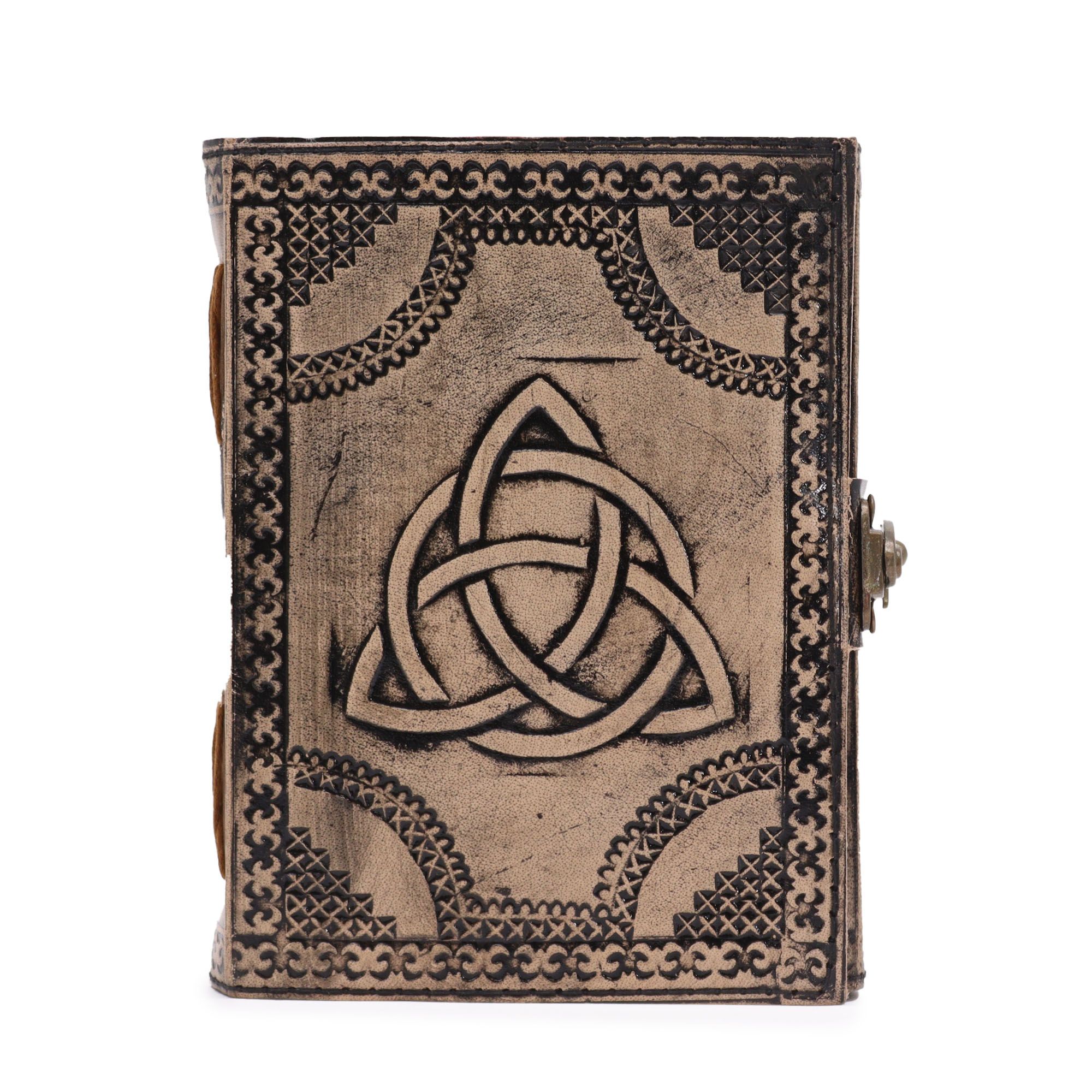 Cuaderno Esotérico Triquetra de Círculo - Vintage con Borde de Costura - Imagen 2
