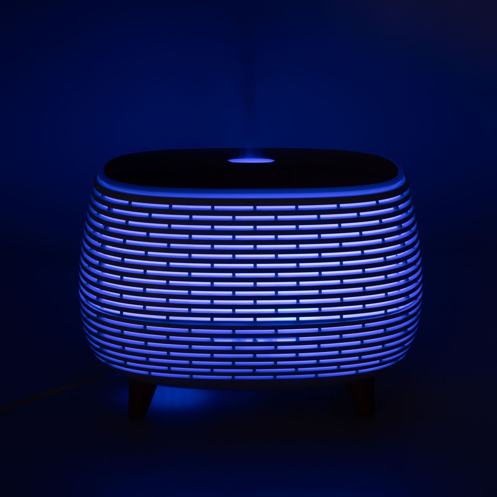 Aromaterapia Futurista con estrías - USB - Cambio de color - Control remoto - Imagen 8
