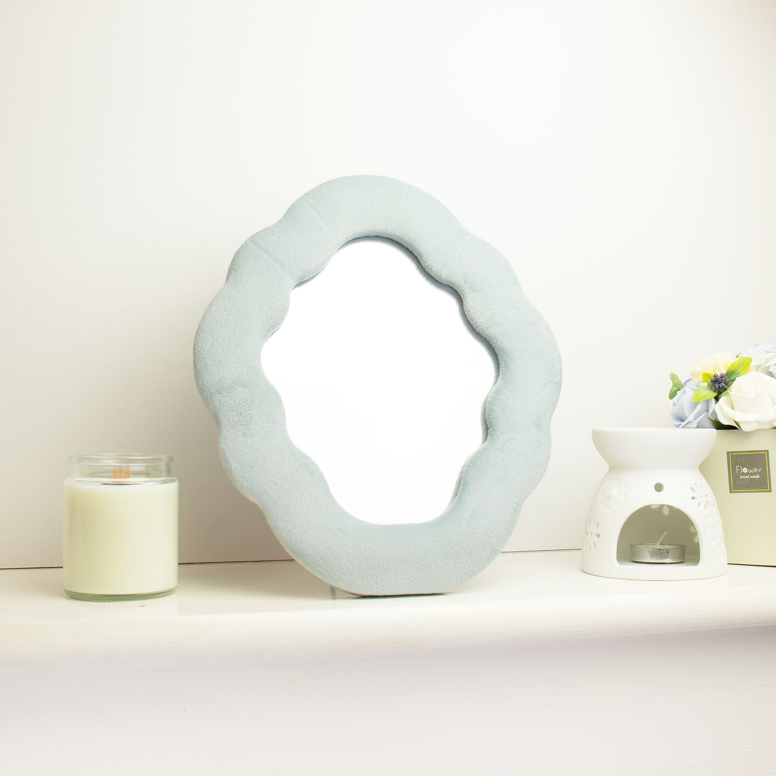 Espejo suave y ondulado – Nube – Azul nube (28x24x2.3cm) - Imagen 4