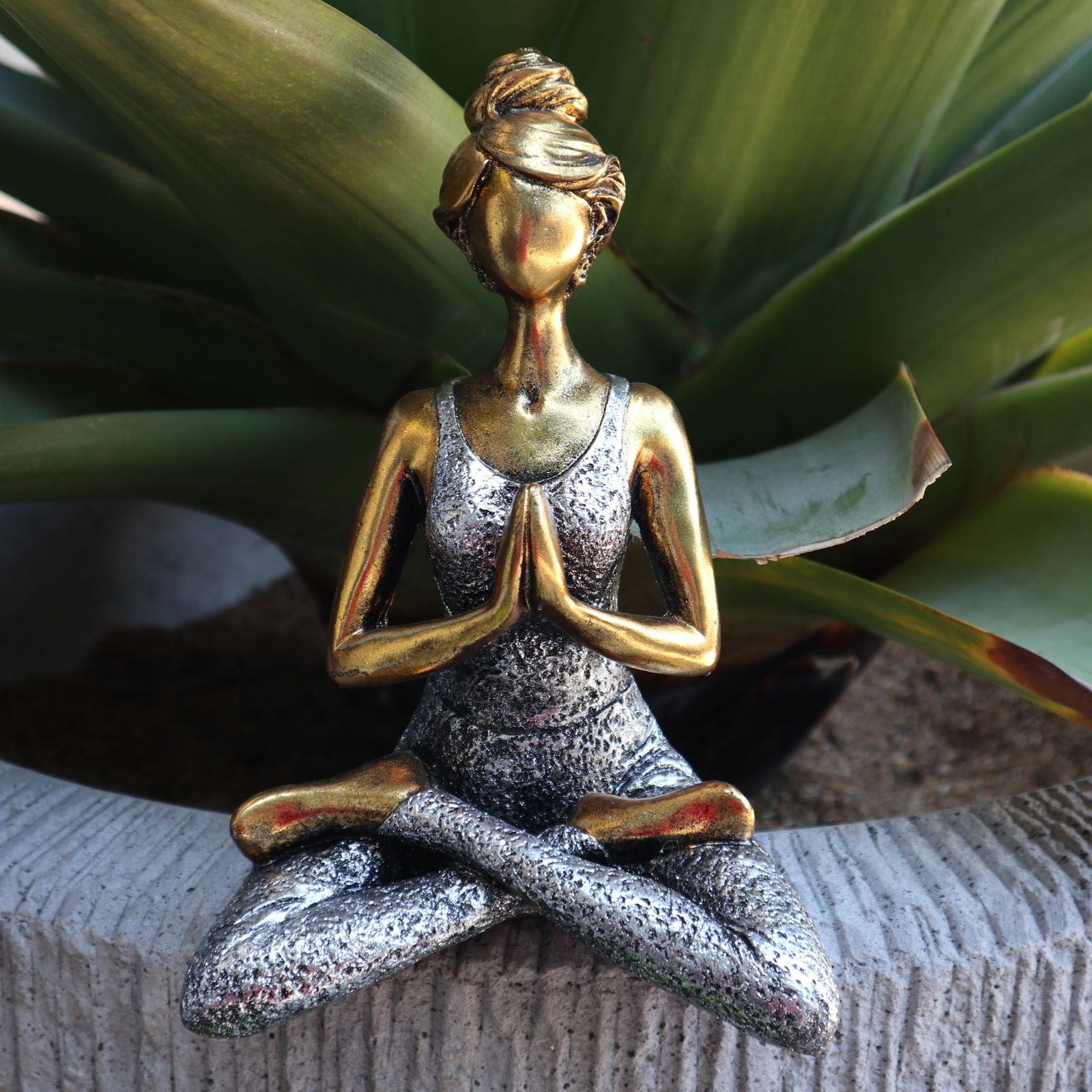 Yoga Lady Figure - Bronze & Silver 24cm - Imagen 5