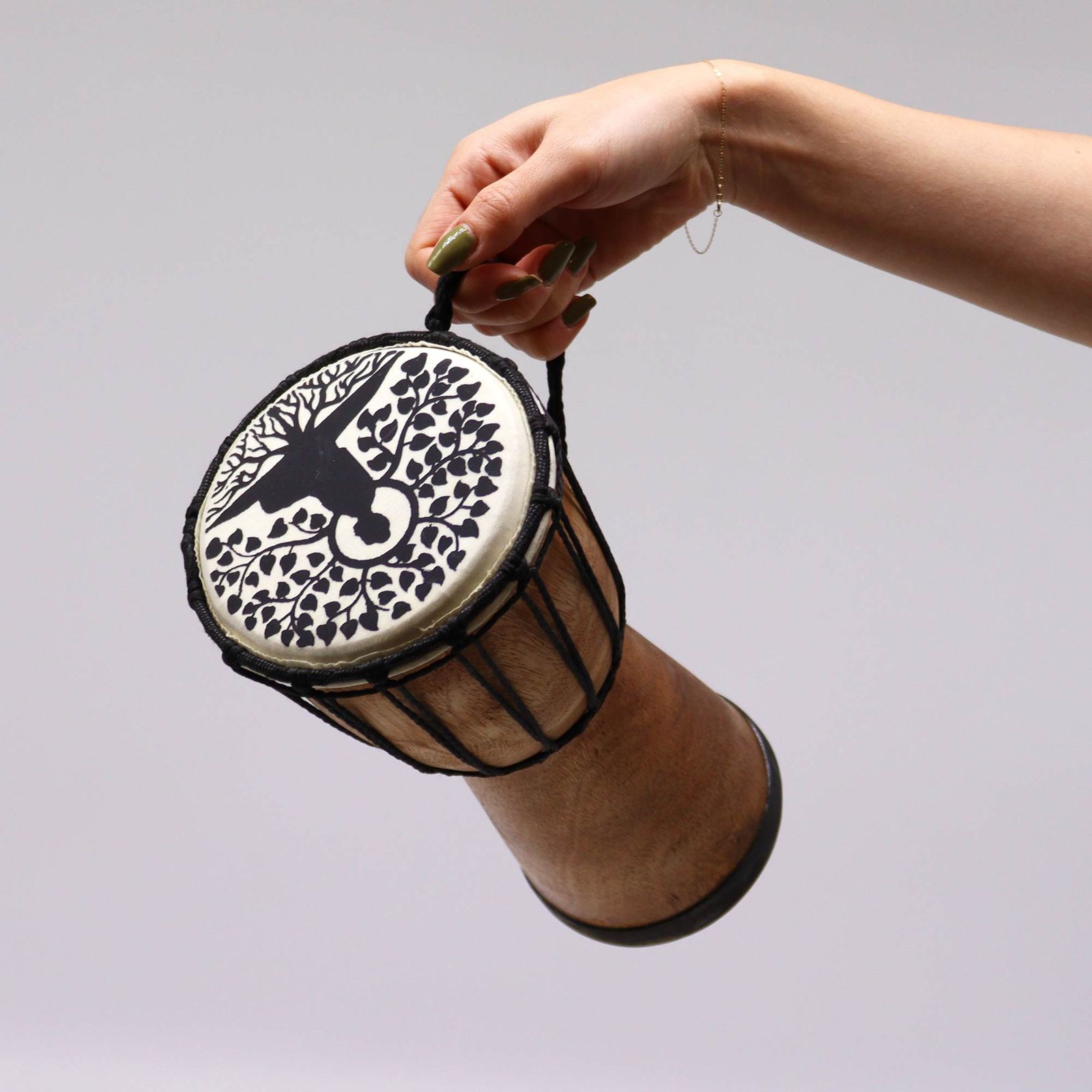 Tambor Djembe hecho a mano con tapa ancha - 25cm - Imagen 2