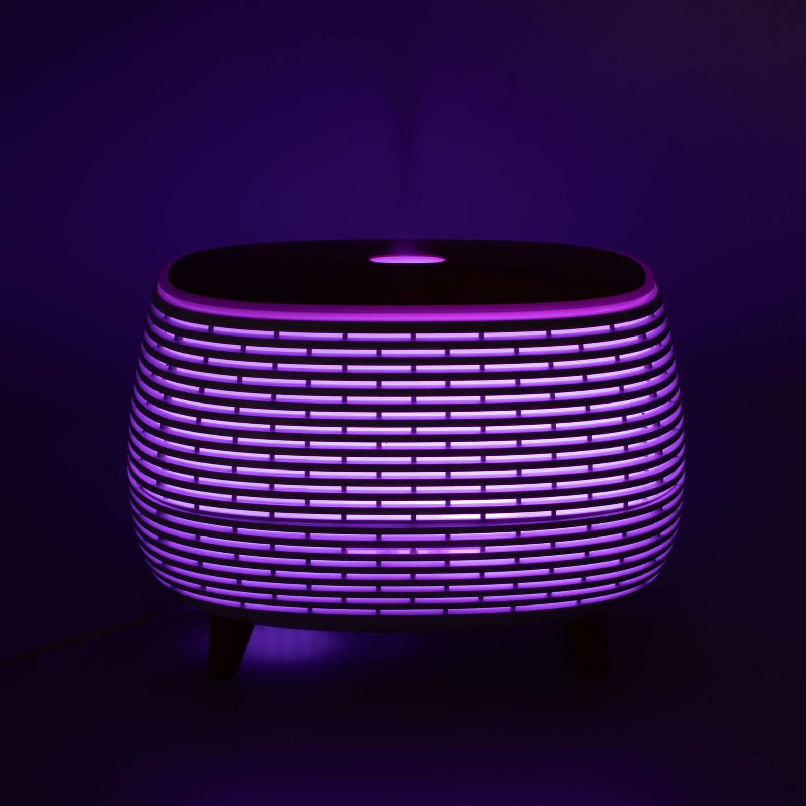 Aromaterapia Futurista con estrías - USB - Cambio de color - Control remoto - Imagen 14