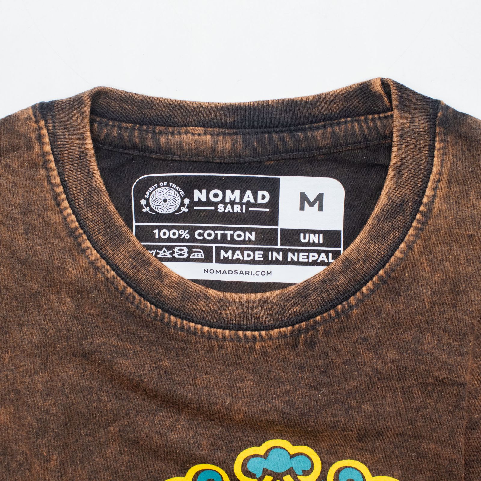 Nomad Sari Camiseta de algodón lavado a piedra - Sol y Zodiaco - Marrón - Mediano - Imagen 4