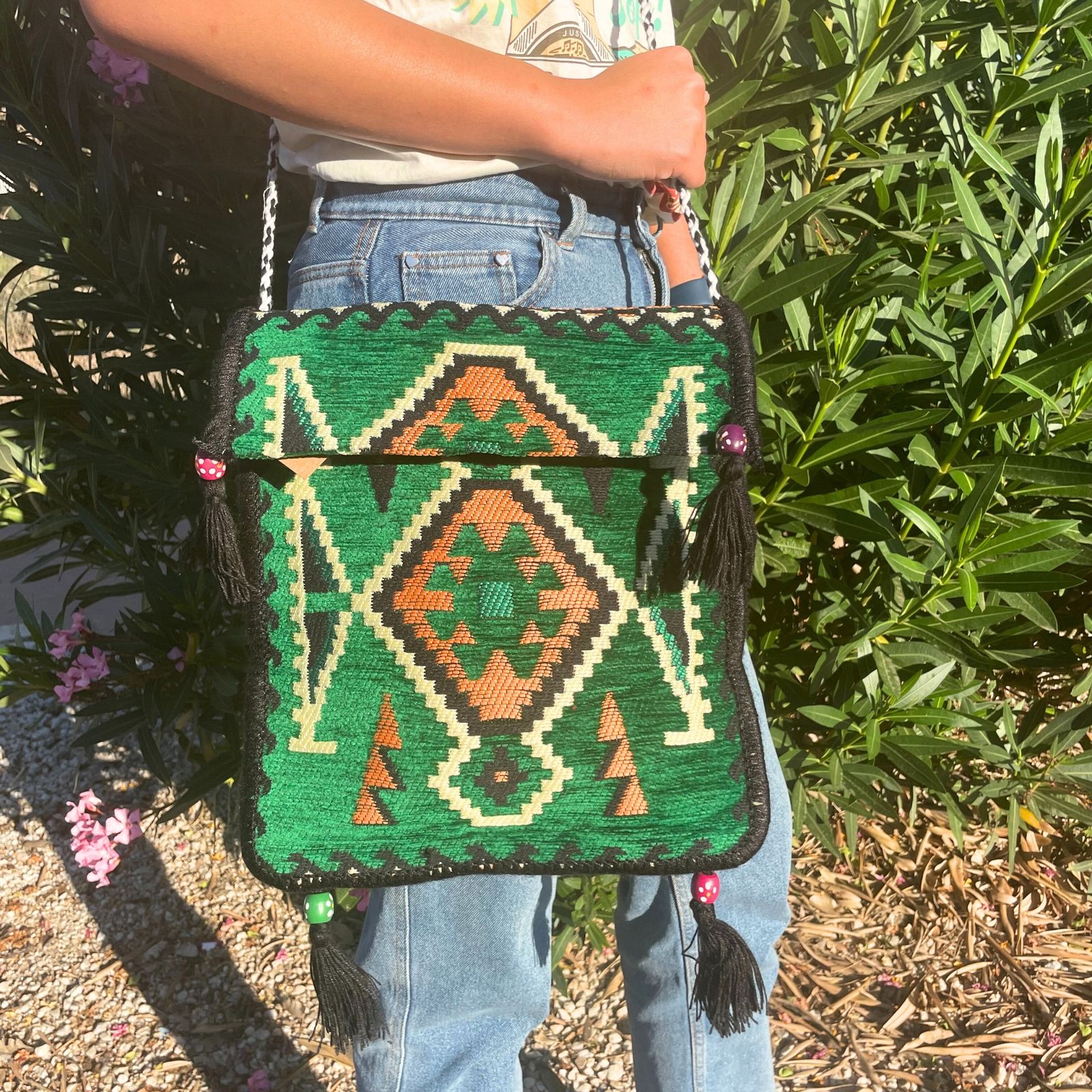 Bolso bandolera de fiesta Kilim verde esmeralda - Imagen 4