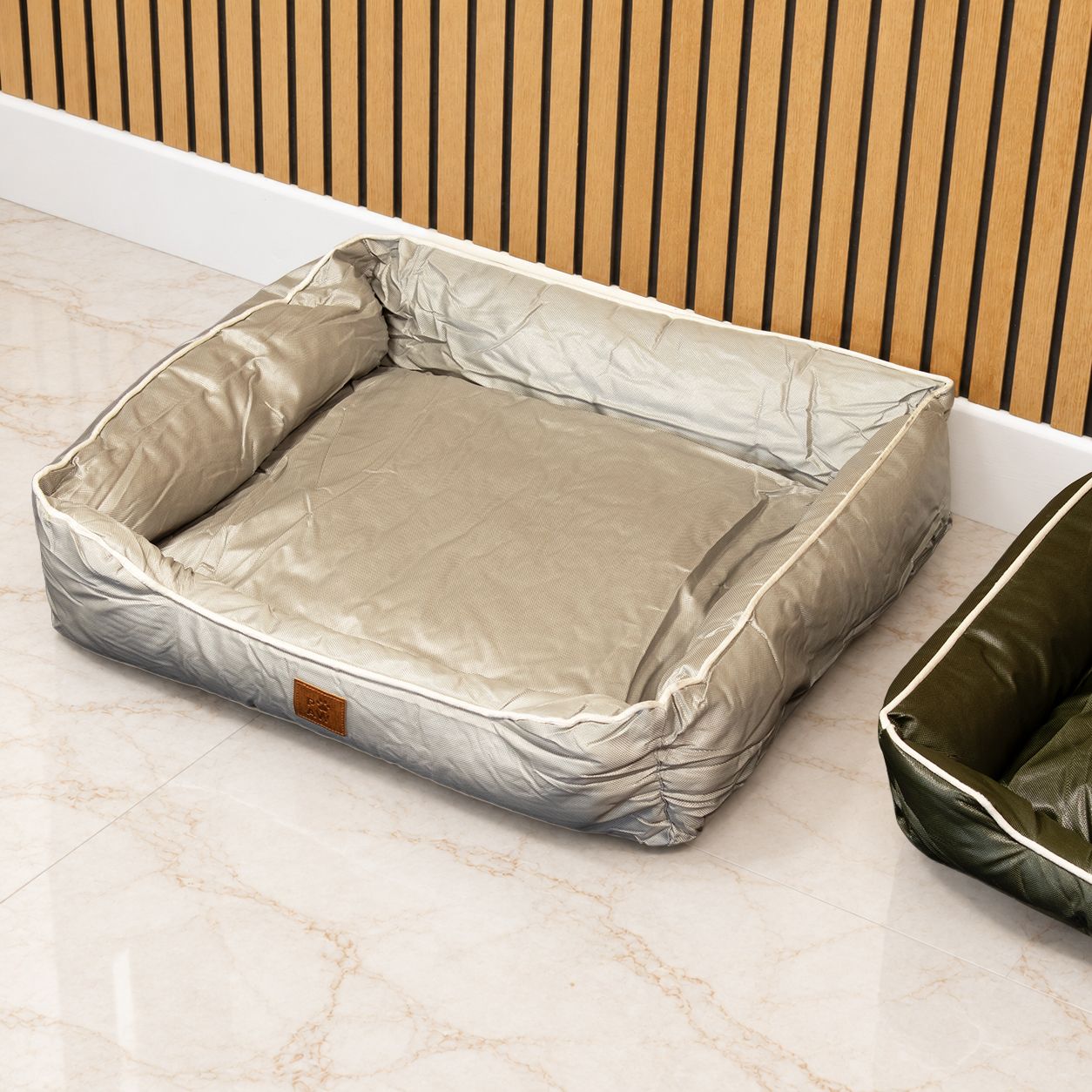 Cama PAW – Mediana caqui beige – 70 × 60 × 15 cm - Imagen 3
