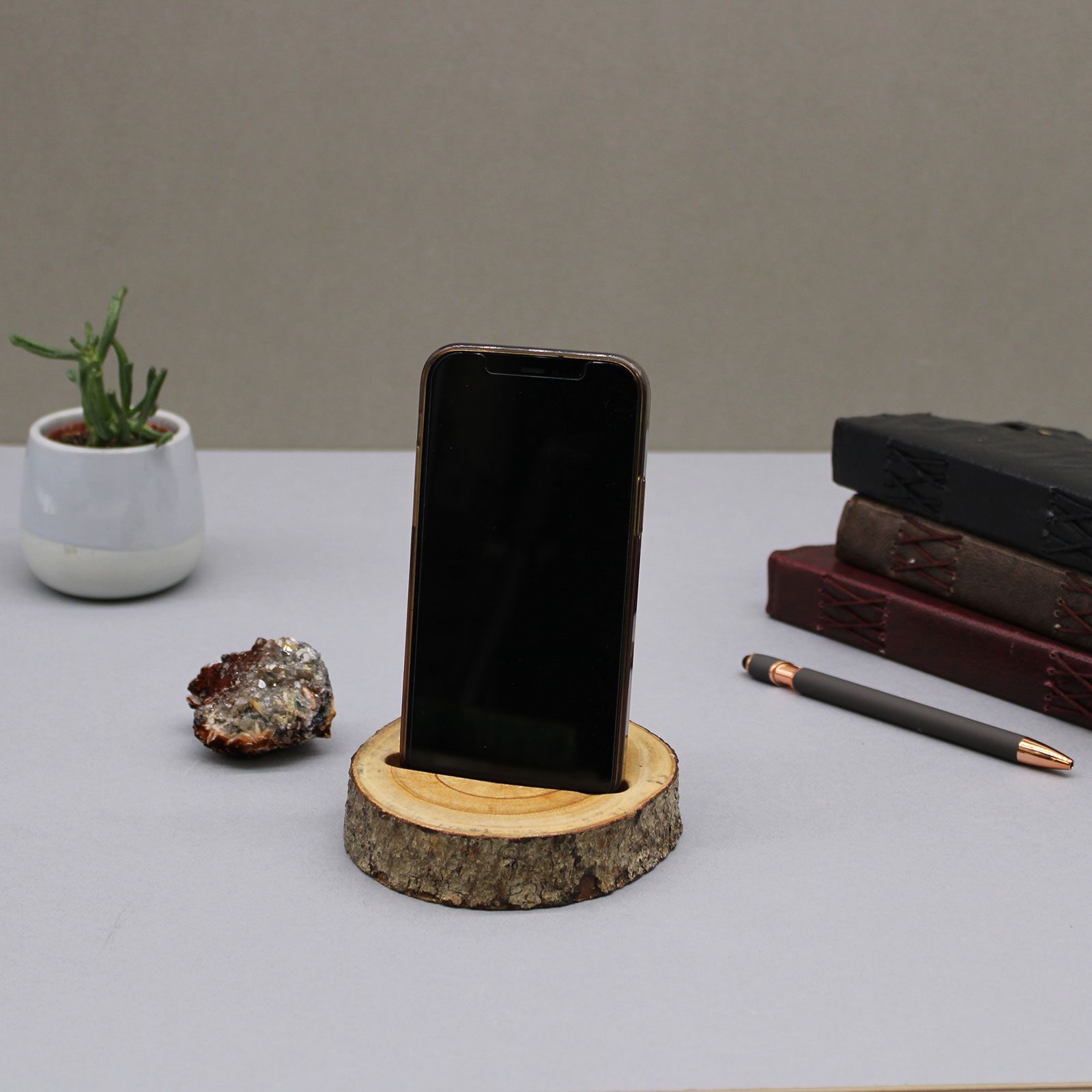 Small Log Phone Holder (slot) - Natural - Imagen 3