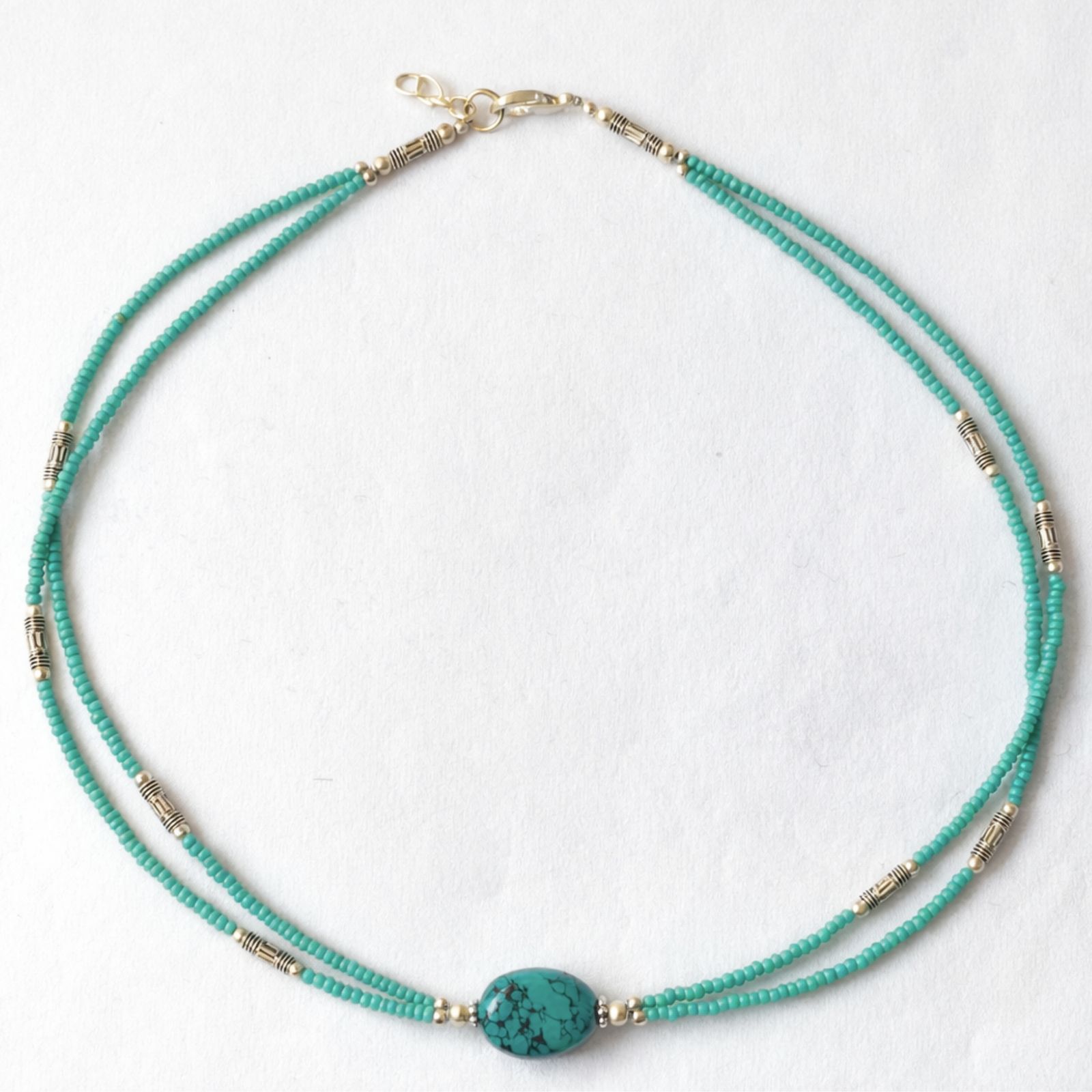 Collar nepalí extrafino de dos líneas - Colgante de turquesa y lapislázuli