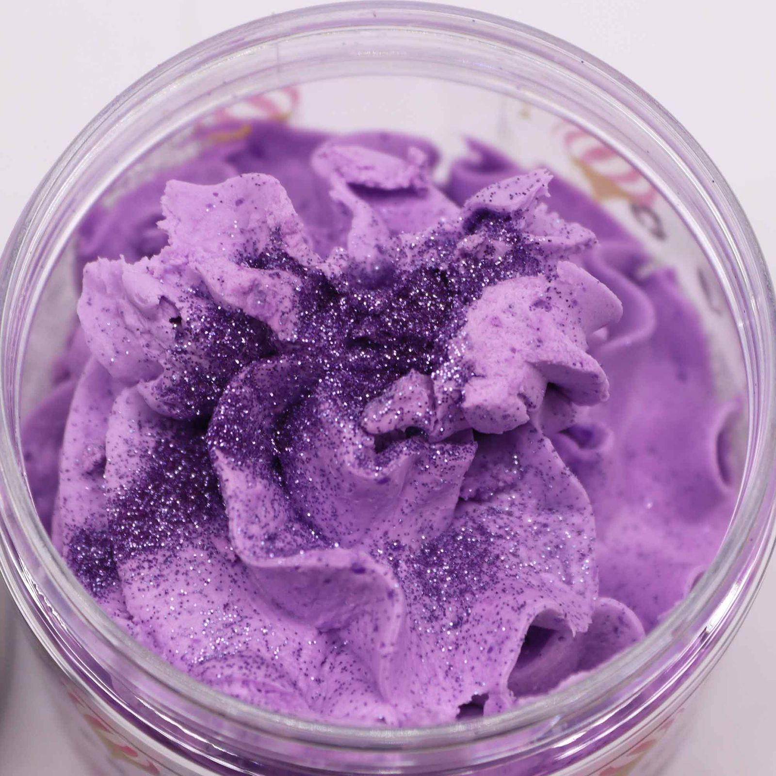 Jabón de crema batida de ciruela y azúcar glaseado 120 g - Imagen 3