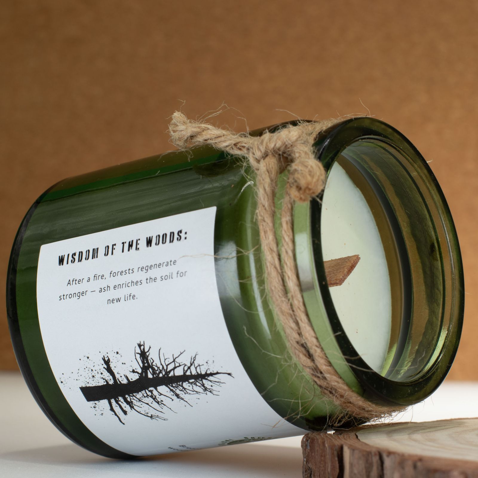 Greenman Woodwick Vela de soja - Ceniza y Humo de Madera - Imagen 4