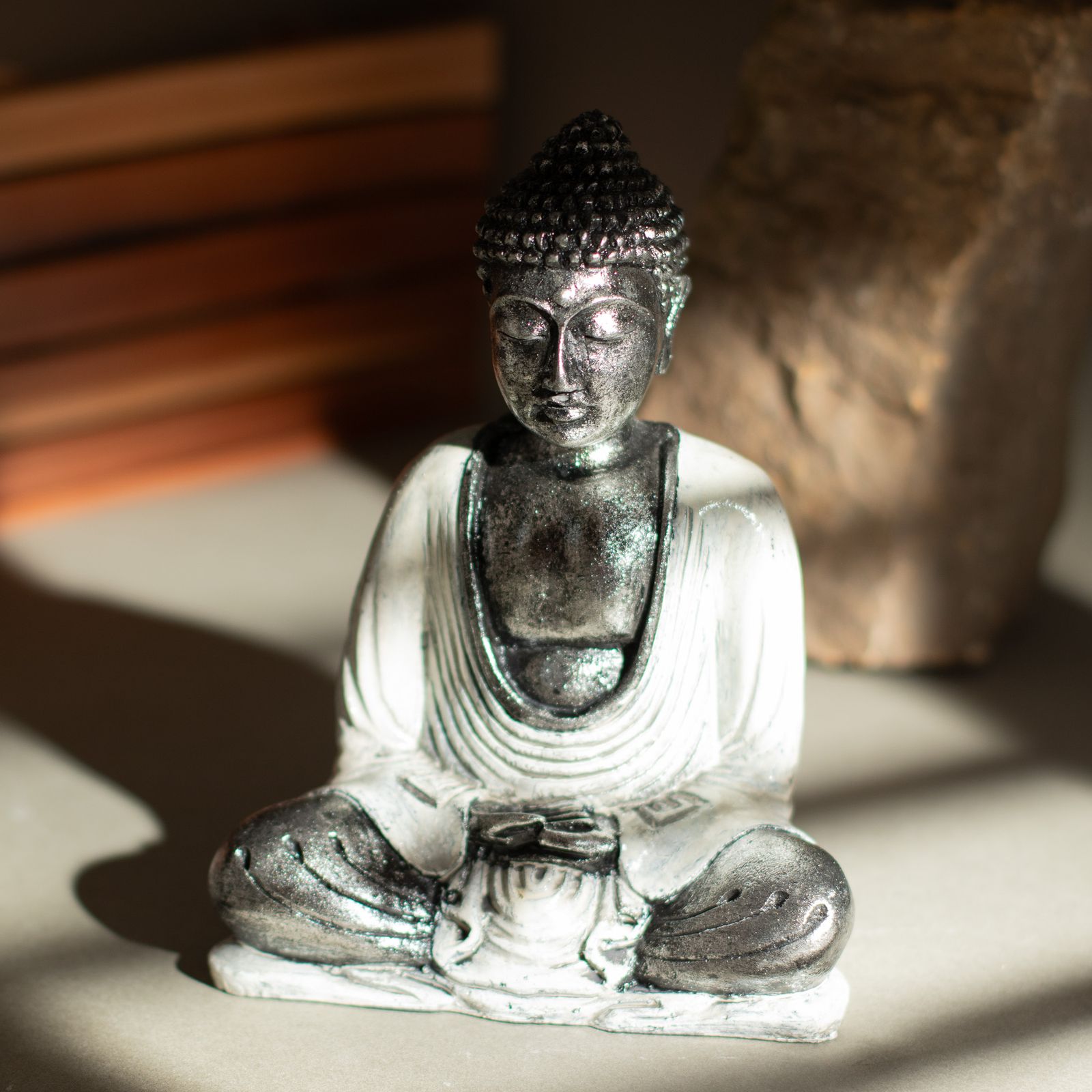 Buddha Blanco y Gris- Med - Imagen 4