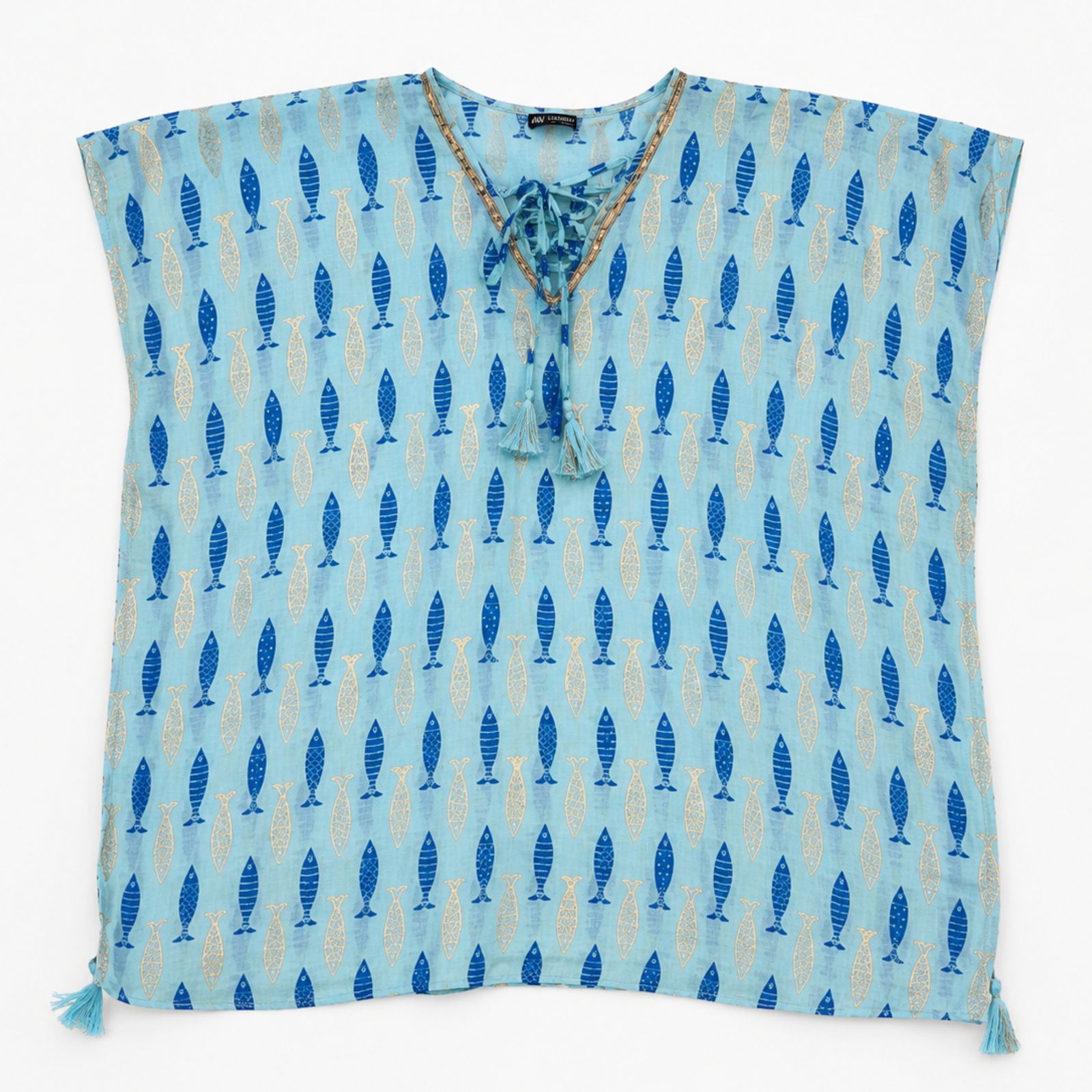 Nomad Sari En la colección On the Med - Kaftán - Turquesa y Azul Estampado de Peces Audaz - Imagen 2