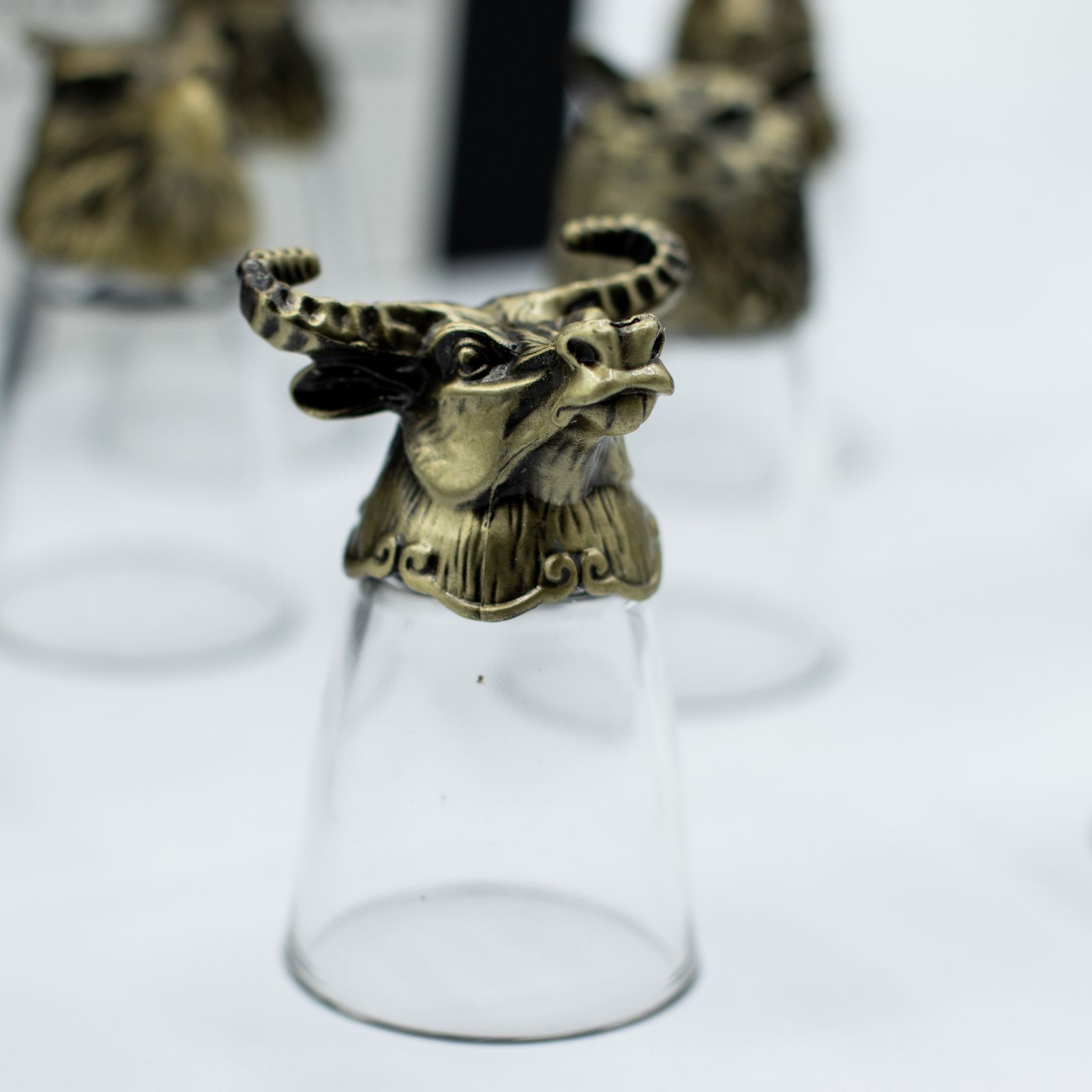 Conjunto de regalo de 12 vasos de chupito Bottom Up (25ml) - Bosque y Criaturas Místicas - Bronce Antiguo - Imagen 14