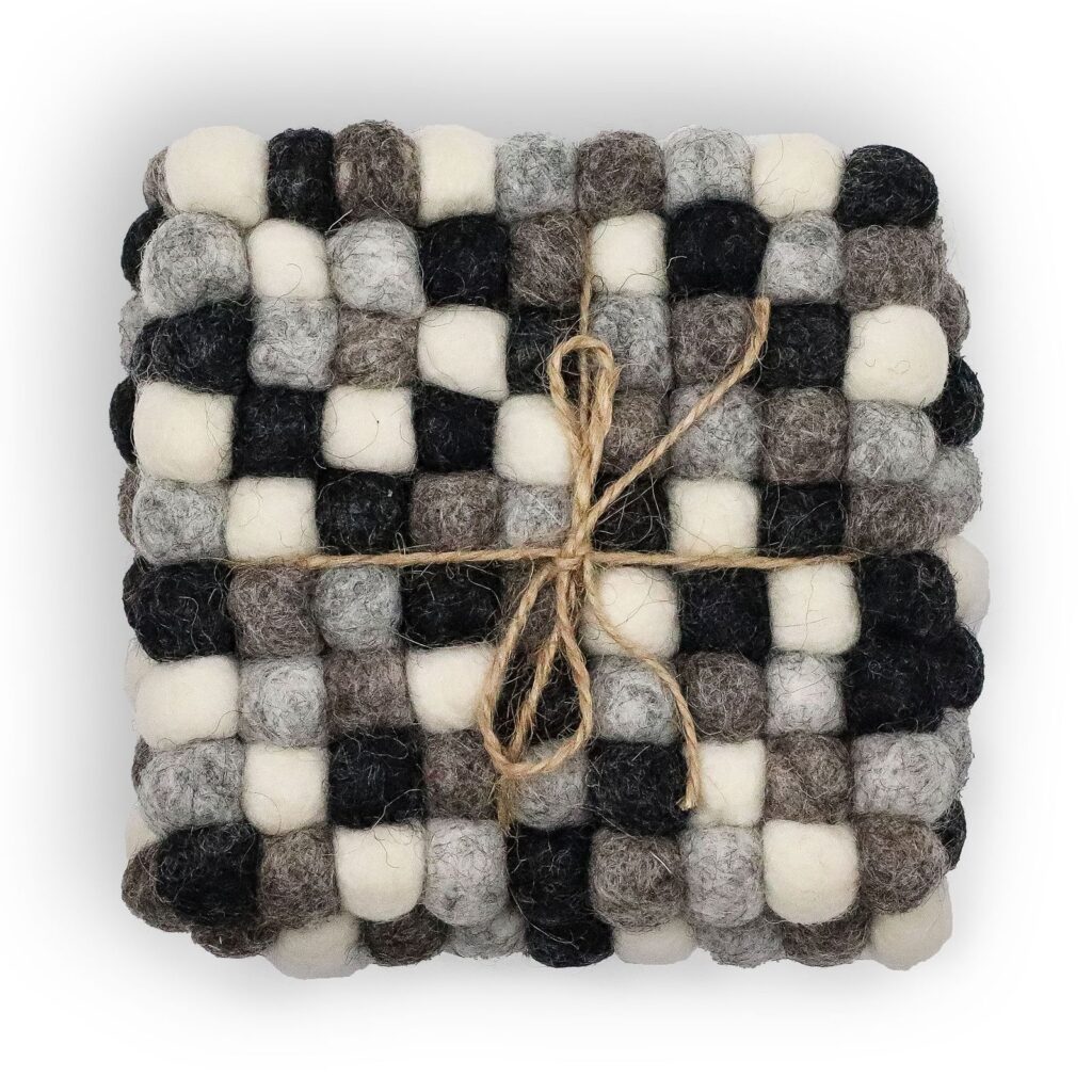 Posavasos cuadrados de fieltro de 10 cm, color gris multicolor (juego de 4)