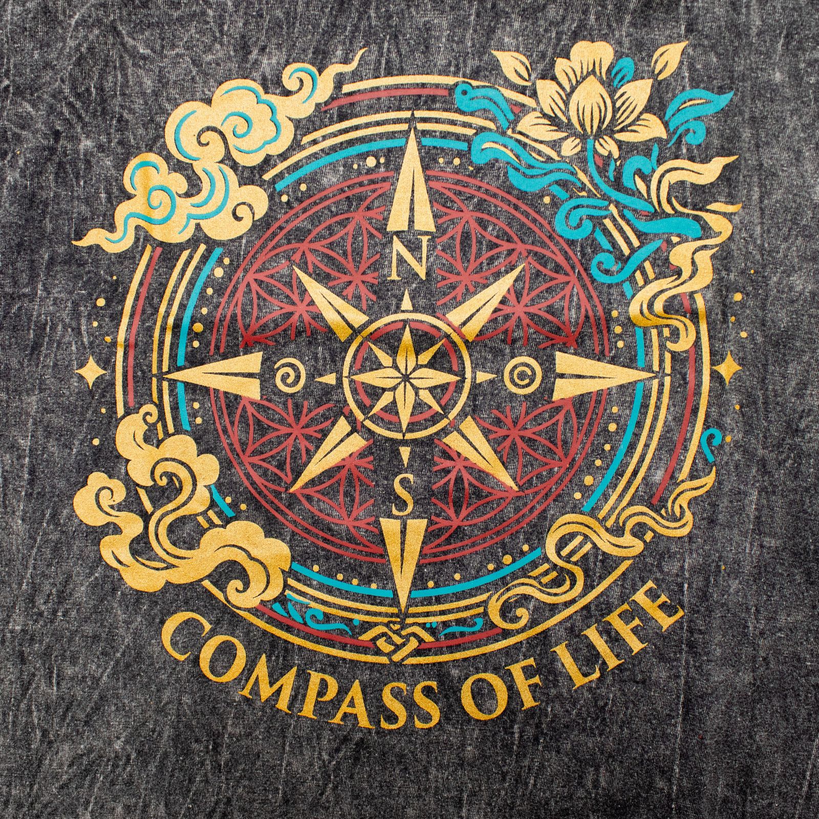 Nomad Sari Camiseta de algodón lavado a piedra - Compás de la Vida - Carbón - Grande - Imagen 5