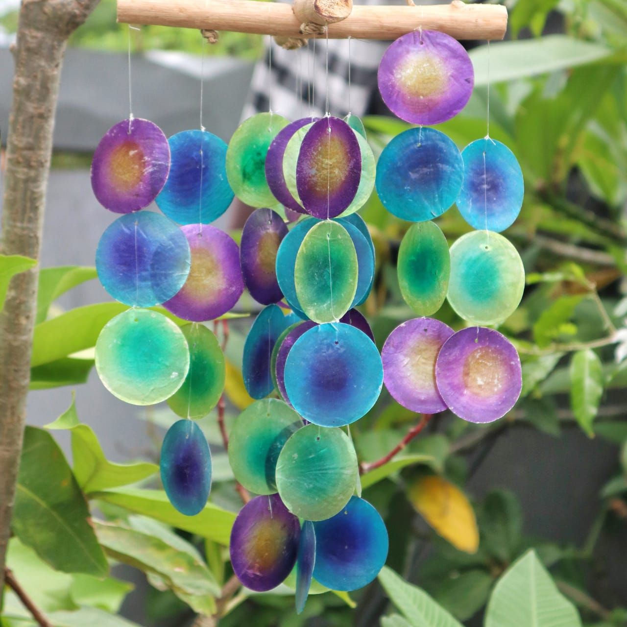 Carillón de madera - Cruz - Verde y morado - Imagen 3