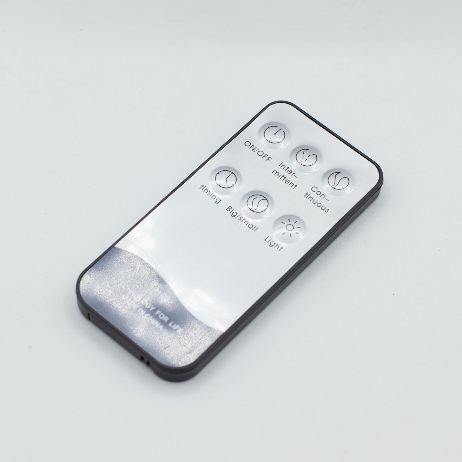Aromaterapia Futurista con estrías - USB - Cambio de color - Control remoto - Imagen 4