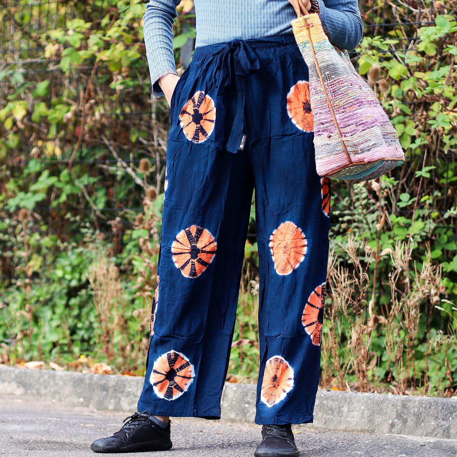 Pantalones de estilo japonés para estar en casa - azul y naranja - M - Imagen 5