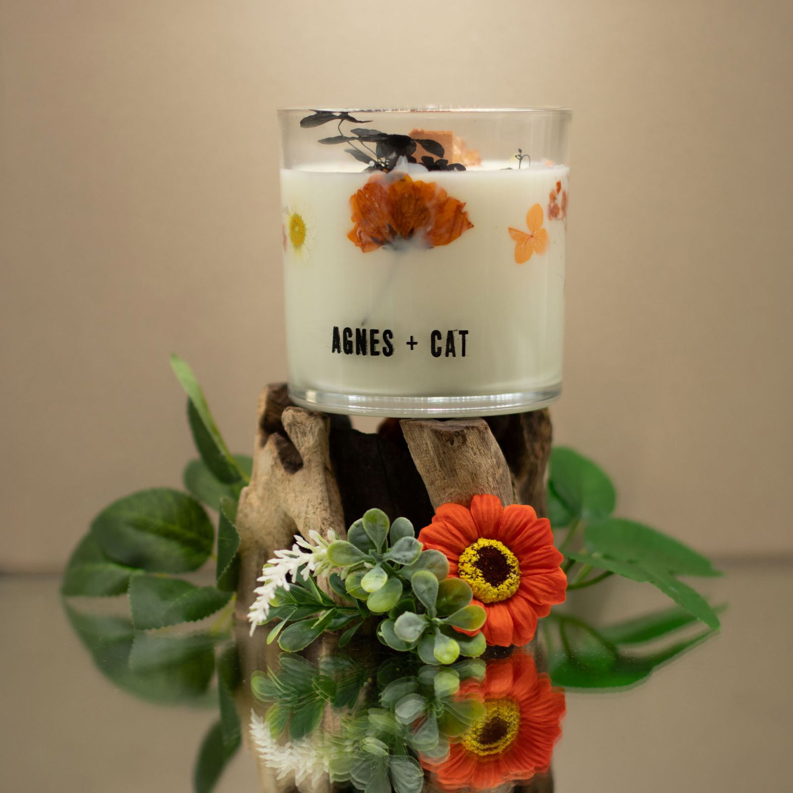 Vela de cera de soja botánica Agnes + Cat - Lakeland Mocha - Imagen 4