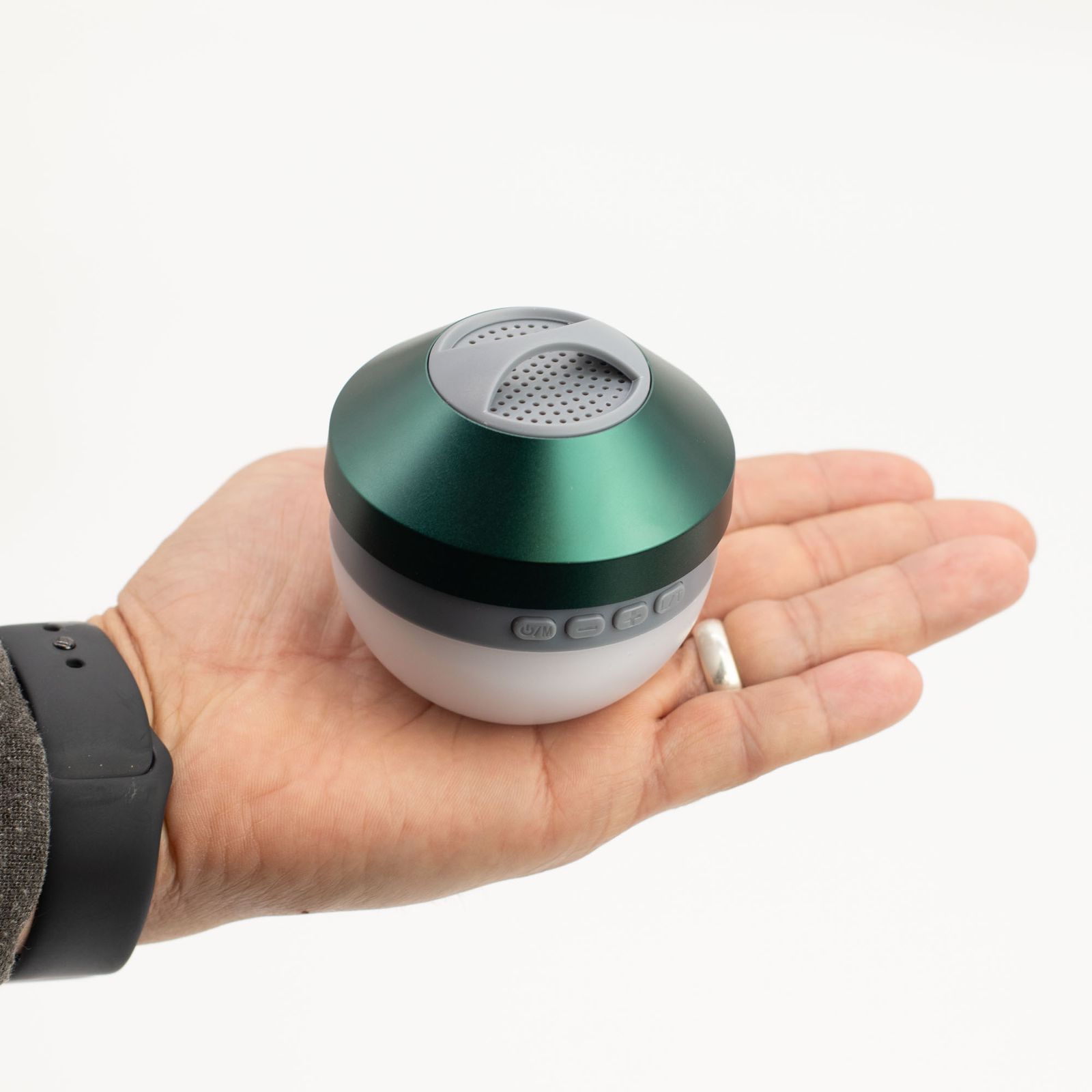 Lámpara colgante verde para acampar y mini altavoz - Imagen 5