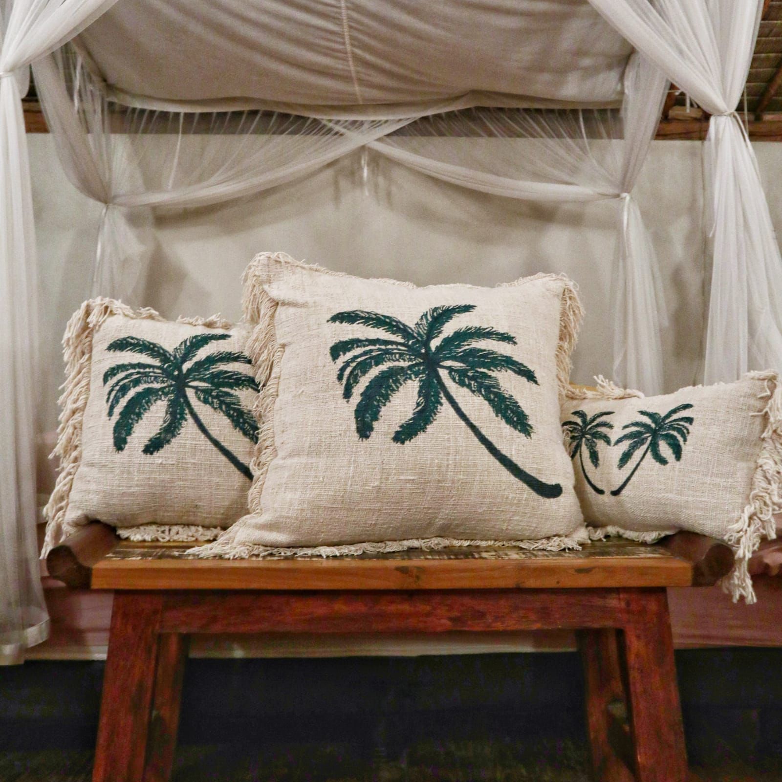 Funda de Cojín de Lino 60x60 Palmera con Flecos - Imagen 4
