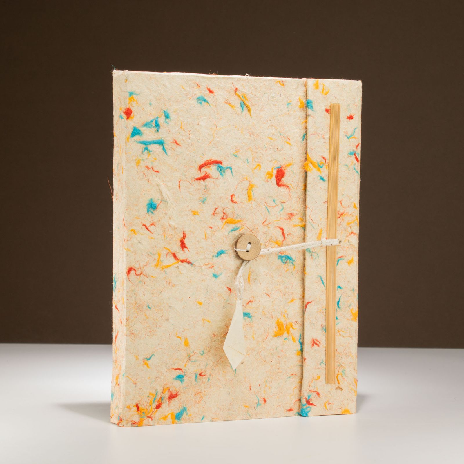 Lrg Lokta Mixed Colour Cotton Notebook (21x15cm) - 45 leafs - inc bookmark - Imagen 4