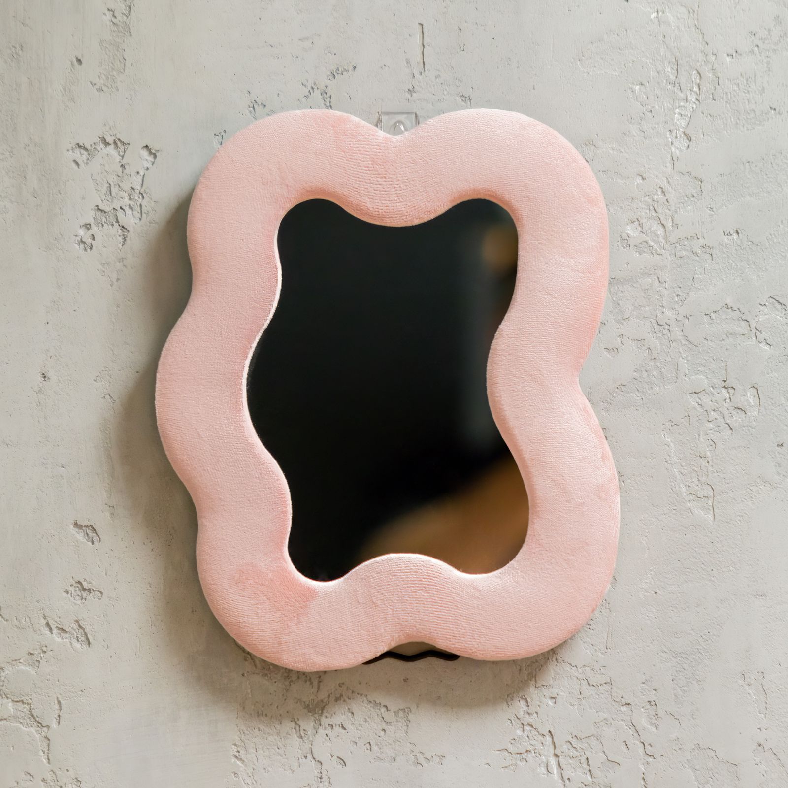 Espejo suave y ondulado – Guijarro cuadrado – Rosa suave (22.5 x 27 x 2.3 cm) - Imagen 5