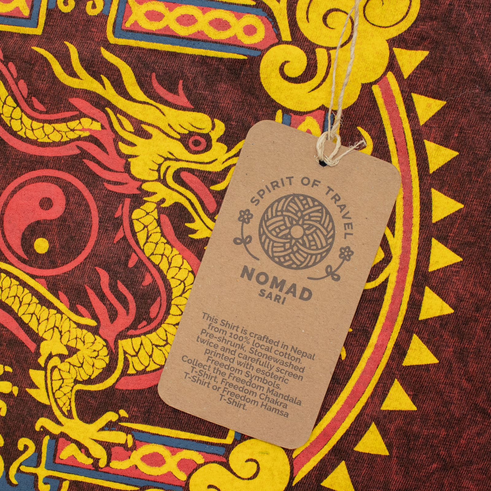 Nomad Sari Camiseta de algodón lavado a la piedra - Mandala de dragón - granate - pequeña - Imagen 3
