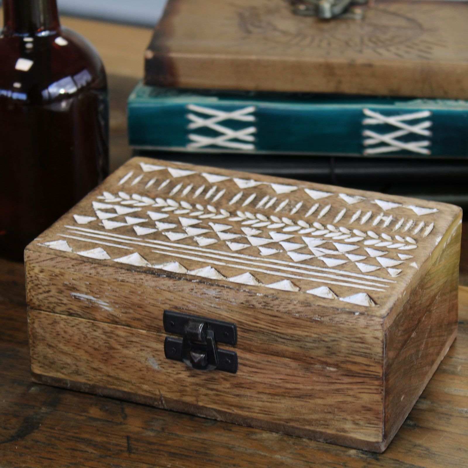 Caja de Madera Blanca - 6x4 Aztec Design - Imagen 3