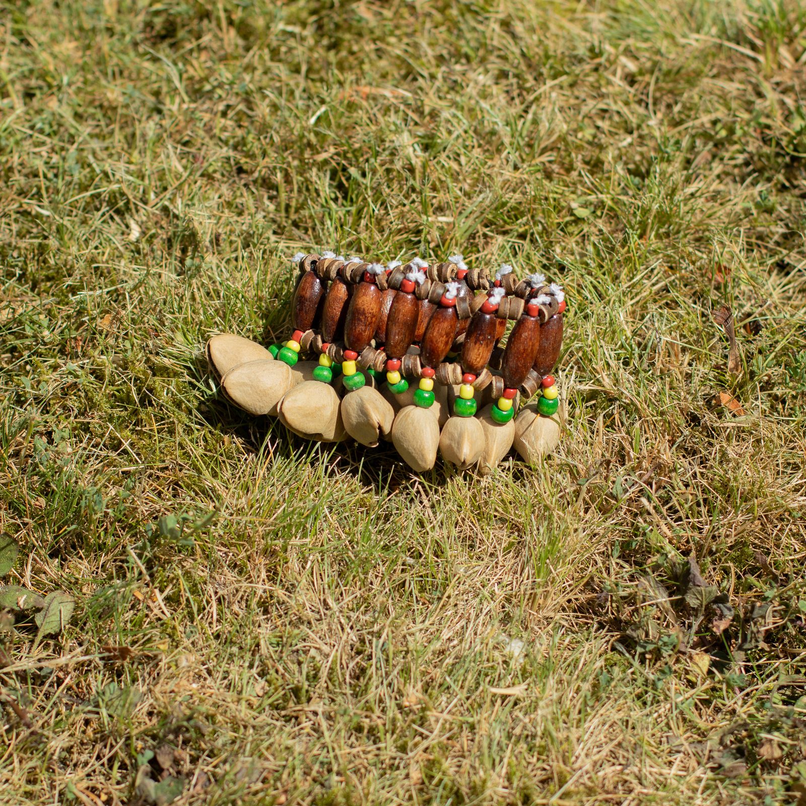 Kenari Shell Hand Shaker - Pulsera Sonajero (15 piezas) - Imagen 6