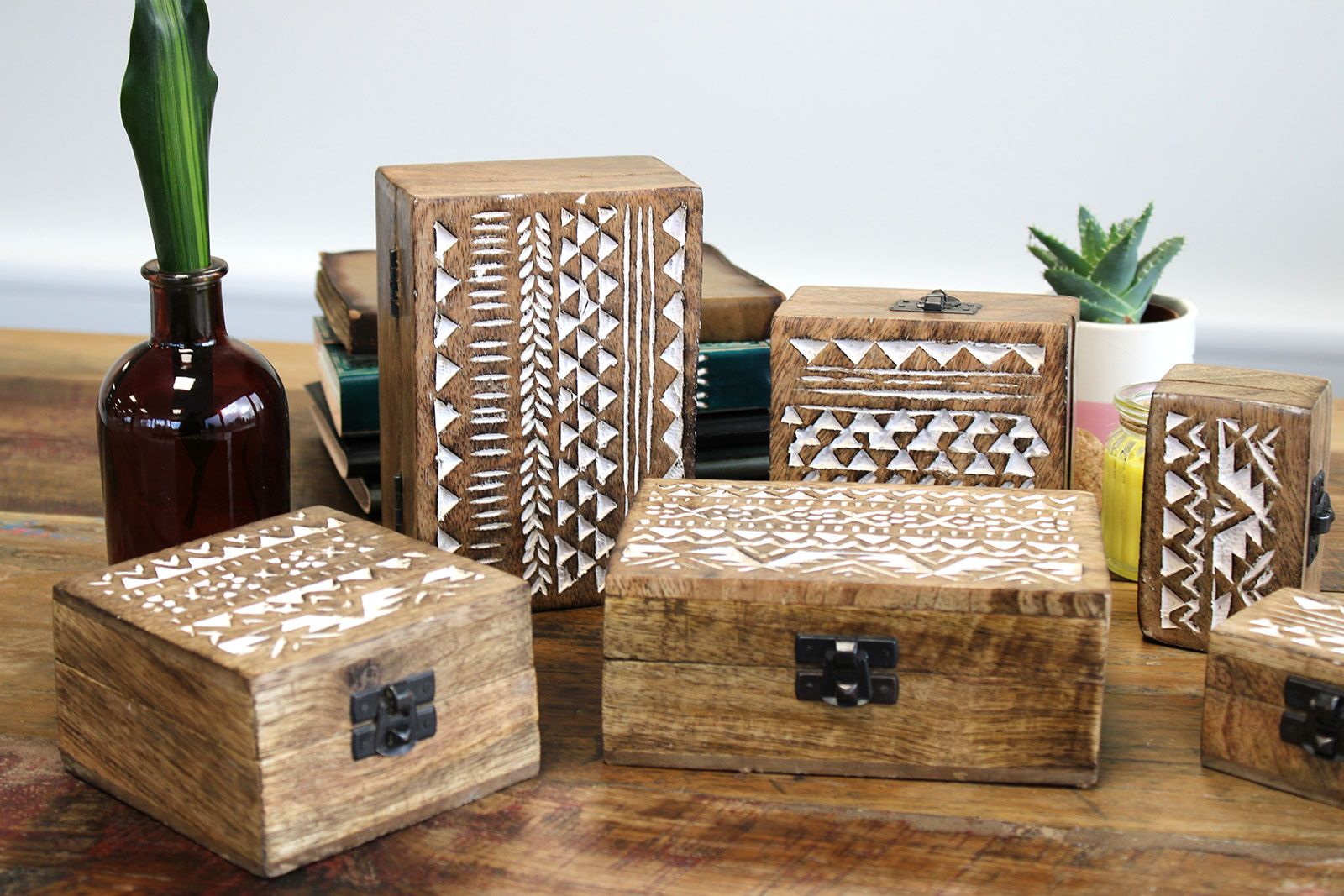 Caja de Madera Blanca - 6x4 Aztec Design - Imagen 2