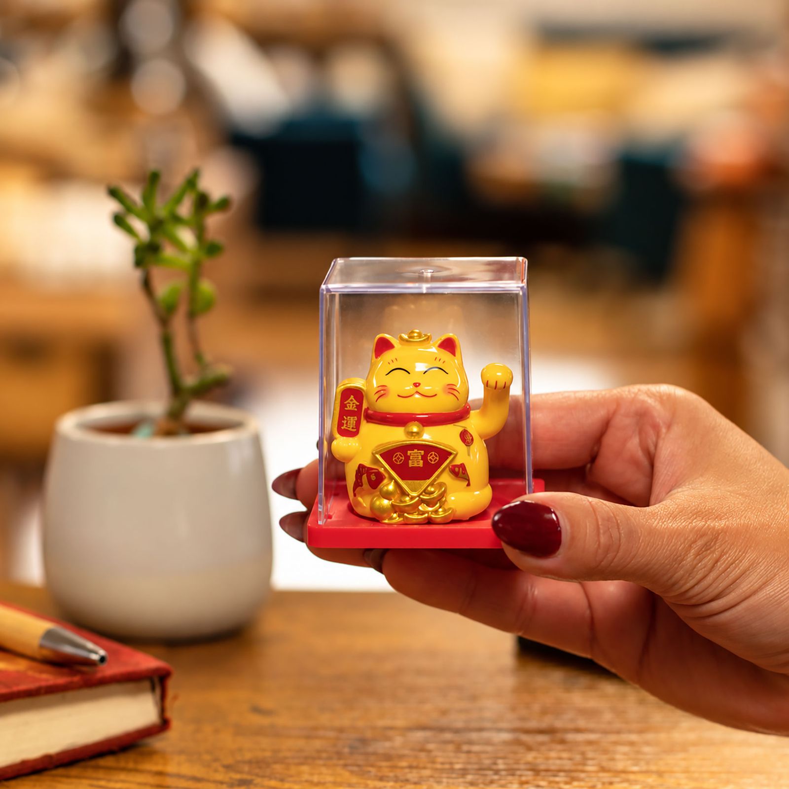 Mini Gato de la Suerte en Caja con Energía Solar - Amarillo - Imagen 7