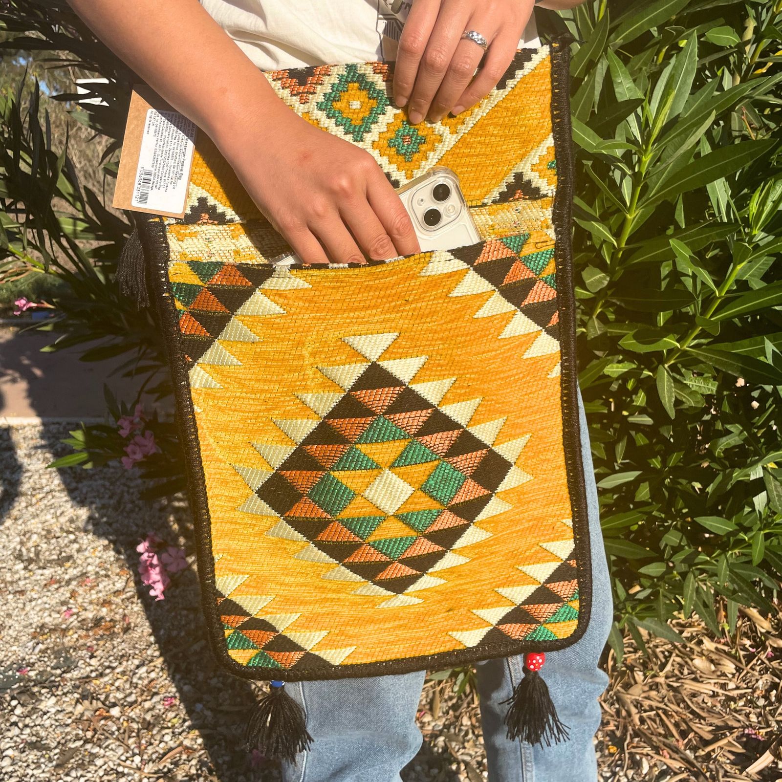 Bolsa Kilim Messenger Festival amarilla - Imagen 9