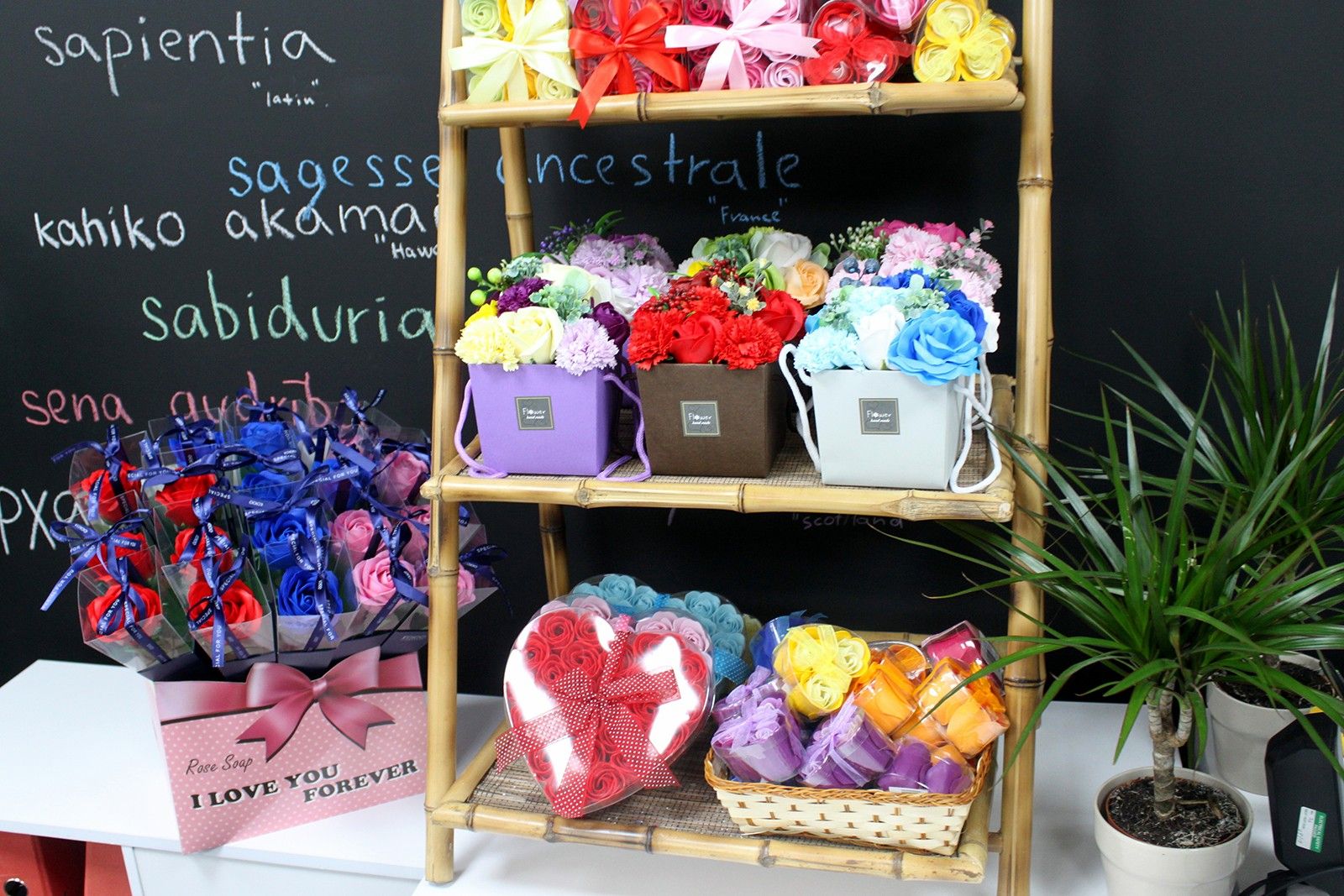 Set de 9 flores de Jabón - rosas melocotón - Imagen 5