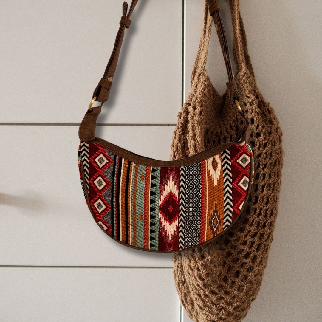 Bolso Hobo de Jacquard - Tonos Marrones Intensos (correa marrón) - Imagen 4